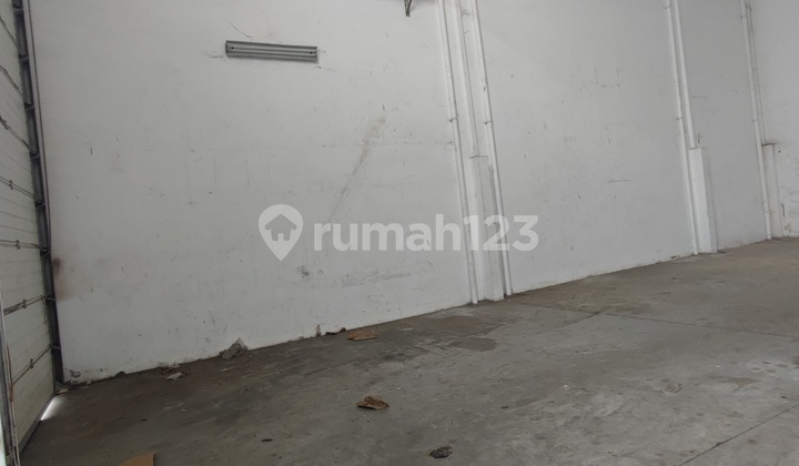 Gudsng Daan Mogot Size 9x20 Fits 40 Feet Container West Jakarta