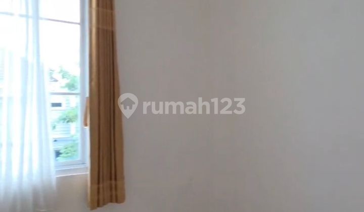 Gading Serpong Rental House 6x17m2 Land Tangerang 2