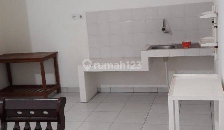 Rumah Semanan Indah  Disewa Luas 6x15m2 Jakarta Barat 2