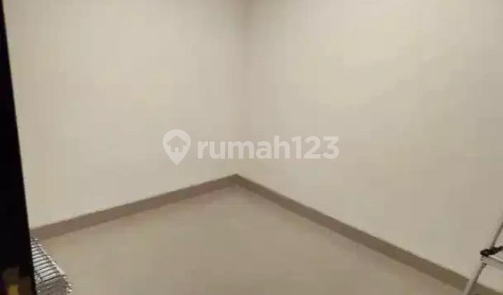 Green Royal Condo House Furnish LT 5X10m² West Jakarta 2