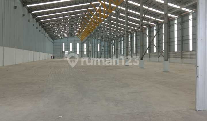 Good Warehouse Industrial Area Container Access Land Size 40X120m2(4800) Tangerang Good Warehouse Industrial Area Container Access Land Size 40X120m2(4800) Tangerang