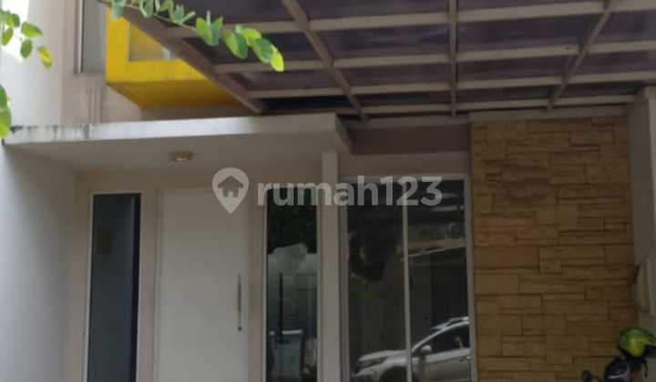 Nice Neat House Green Lake City Australia 6X15m2 West Jakarta