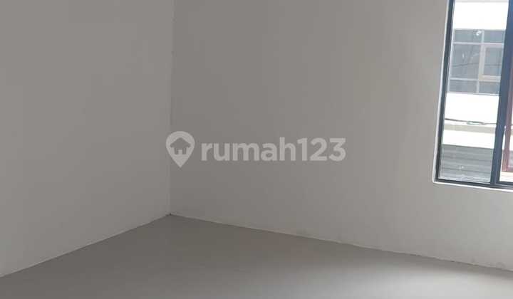 Gudang Teluk Naga Lt 5X24(120)M2 Tangerang