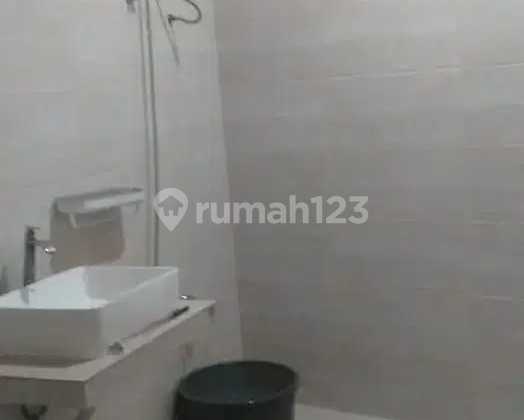 Disewakan Rumah Daan Mogot Lt 200m2 Jakarta Barat 2