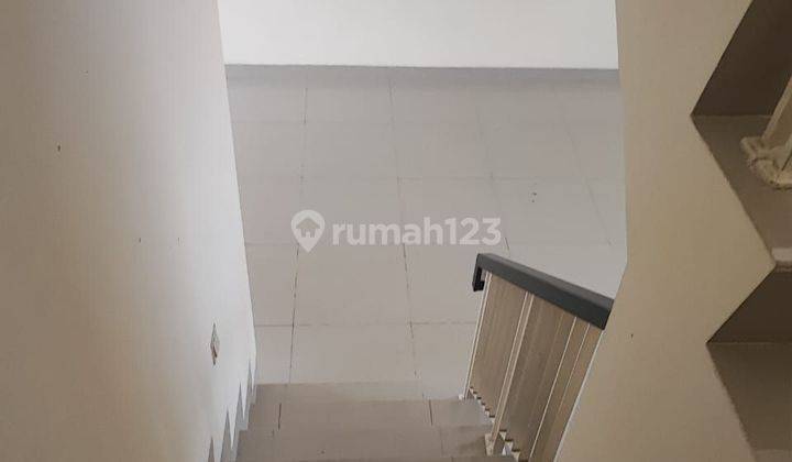 Rumah Green Lake City Amerika Latin Di Sewa Luas 6x18m2 Jakarta Barat 2