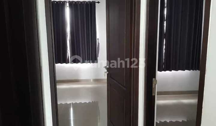 Termurah di Ciputat Rumah 2 Lantai SHM Anti Banjir LT 125M2 Tangerang Selatan 2