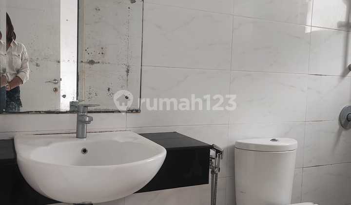 Rumah Green Lake City Amerika Latin Lt 6x18m2 Jakarta Barat 2