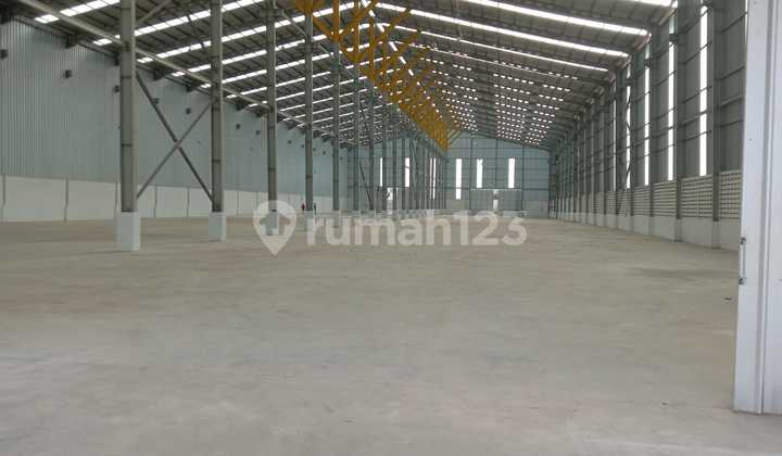 Good Warehouse in Sepatan Industrial Area, Container Access, Size 20x48m² (960), Tangerang Good Warehouse in Sepatan Industrial Area, Container Access, Size 20x48m² (960), Tangerang