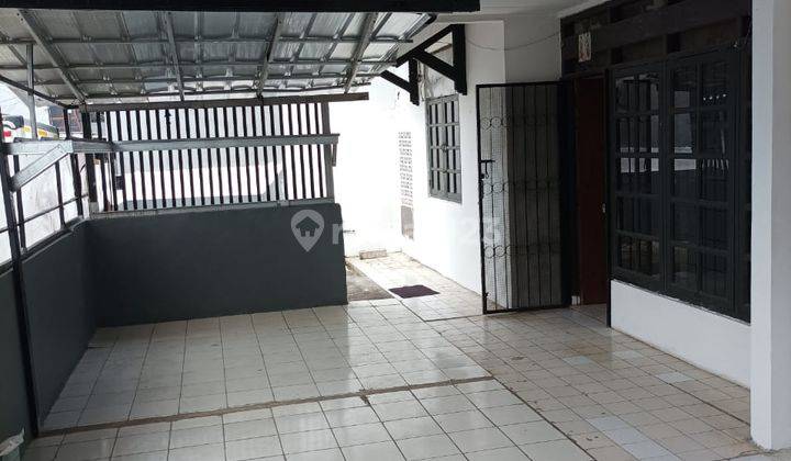 Disewakan Rumah Hook Duri Kosambi Lt 200m2 Jakarta Barat 1