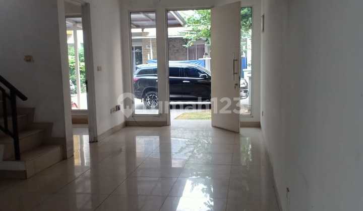 Green Lake City Australia House 6x15m² West Jakarta