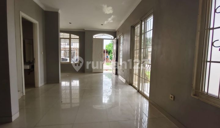 Rumah Green Lake City West Europe Lt 6x15m2(90) Jakarta Barat