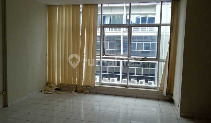 Cheap for Rent .. Ruko CBD Emporium Pluit, Suitable for Office, Clinic, Bank, etc. 2