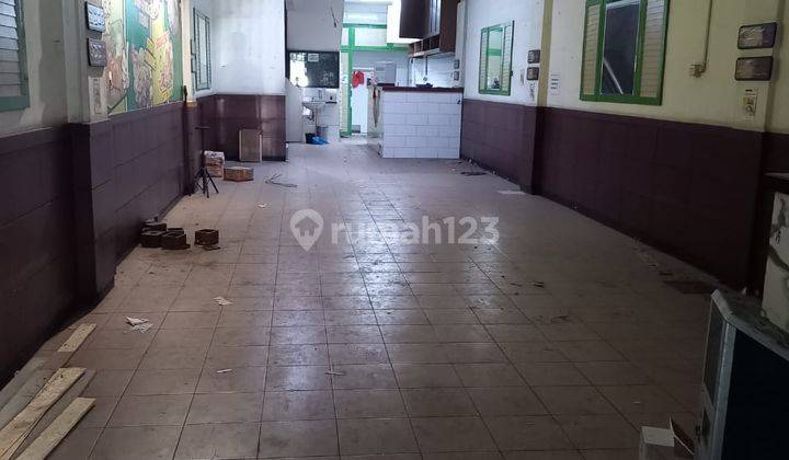 UNIT LANGKA ! DIJUAL CEPAT RUKO DI JL BIAK COCOK UNT RESTO , KANTOR , dll 2