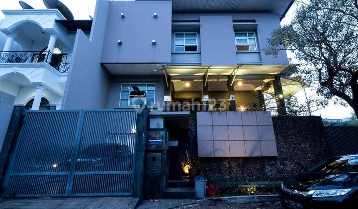 DIJUAL CEPAT RUMAH MEWAH MINIMALIS PIK , HUK SIAP HUNI , SWIMMING POOL 2