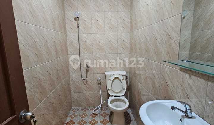 Jarang Ada .. Dijual Murah Rumah Grisenda Tipe 9x19 Siap Huni , Hadap Utara 2