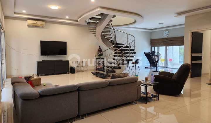 For Sale Fast .. Minimalist House Grisenda, Ready to Move In 2