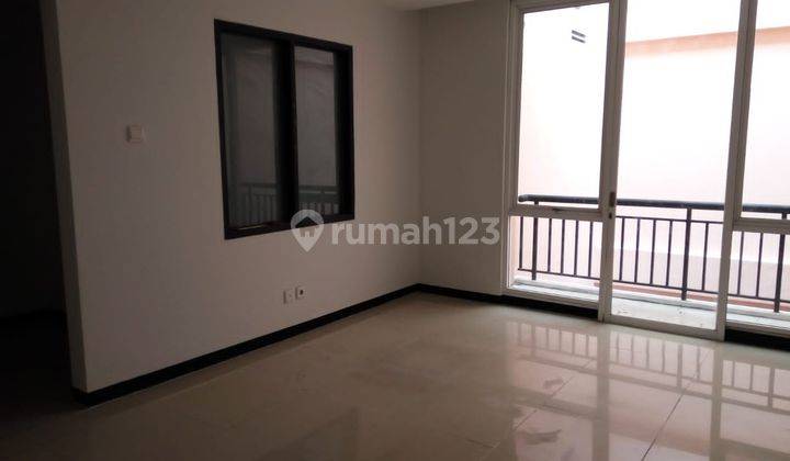 Jarang Ada .. Dijual Cepat Town House Cbd Pluit , Siap Huni 2