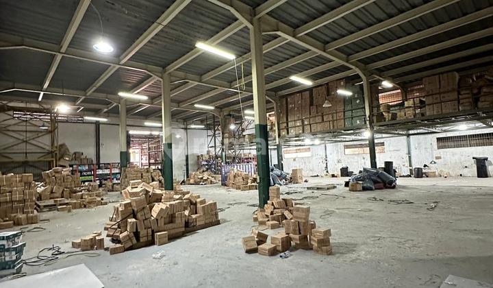 Disewakan Cepatt .. Gudang Di Kapuk Pinggir Jalan Raya Boulevard , Siap Pakai , Ada Lift Disewakan Cepatt .. Gudang Di Kapuk Pinggir Jalan Raya Boulevard , Siap Pakai , Ada Lift
