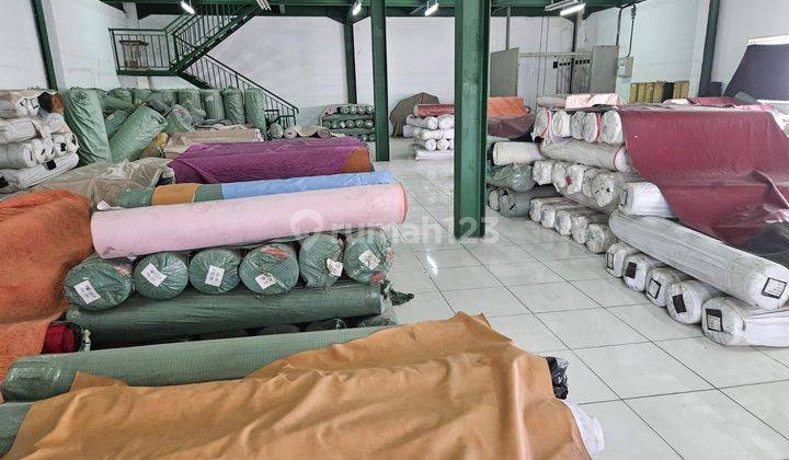 UNIT LANGKA .. DIJUAL MURAH GUDANG KAPUK DALAM KAWASAN , BAGUS READY PAKAI , GUDANG 3 LANTAI ADA LIFT BARANG 2