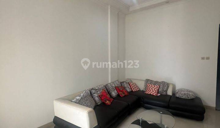 Disewakan Cepat .. Rumah Pluit Siap Huni , Furnished , Bagus Depan Taman 2