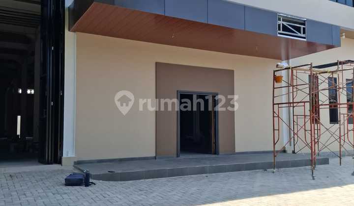 For Rent Fast .. Industrial Warehouse in Kamal Raya, Ready to Use, with Office and Staff Quarters.