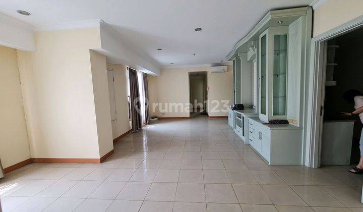 Turun Harga Disewakan Murahh .. Apartemen Pantai Mutiara , View Sangat Bagus , Semi Furnished Siap Huni , Dibantu Nego Sampai Deal 1