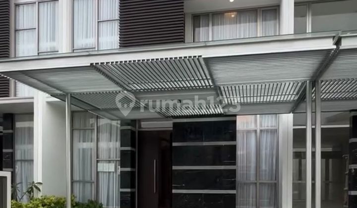 Dijual Murahh .. Rumah The Chopin Golf Island Pik 1