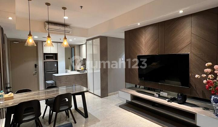For Rent Fast.. Gold Coast Apartment Fully Renovated And Fully Furnished, Move In Ready 2