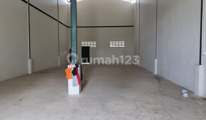 Turun Harga Dijual Cepat .. Gudang Brand New di Kapuk Raya , tersedia Berbagai Ukuran , Mezanine , Lokasi Sangat Bagus , Bebas Banjir