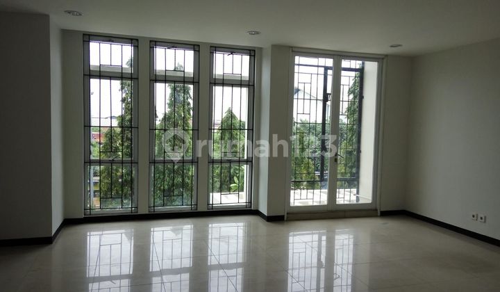 Turun Harga .. Dijual Cepat Town House Cbd Pluit , Siap Huni Turun Harga .. Dijual Cepat Town House Cbd Pluit , Siap Huni
