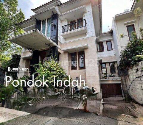 di Pondok Indah, Jakarta Selatan Rumah Asri Dengan Swpool 1