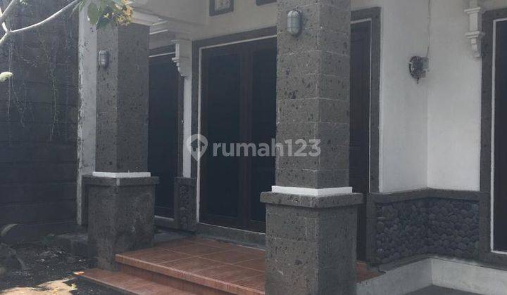 Rumah 1 Lantai Dekat Bali Kiddy Kerobokan  1