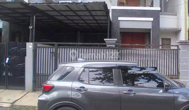 Rumah 2 Lantai Di Grand  Galaxy Bekasi Sudah Shm Siap Huni 1