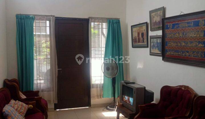 Rumah Dijual Semi Furnished di Kemang Pratama 2 Bekasi 2