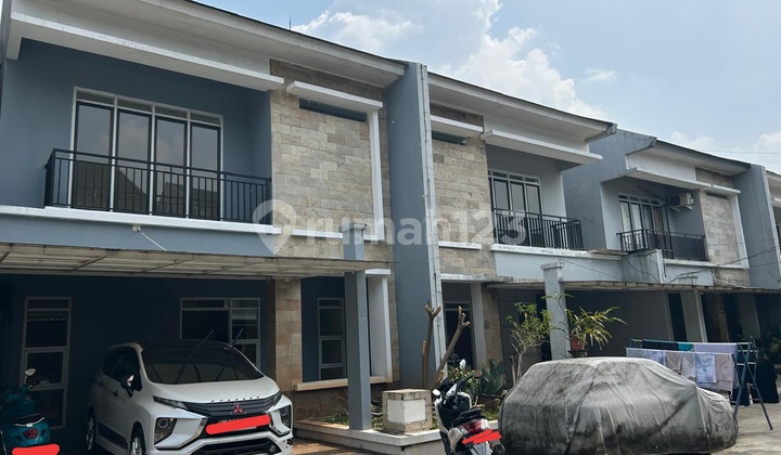 Rumah Modern di Jatiasih Lingkungan Townhouse Eksklusif Bebas Banjir