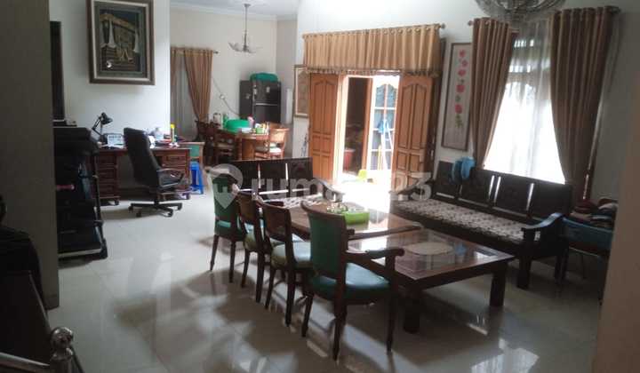 Luxury House in Duren Sawit Strategic Location Affordable Price 2