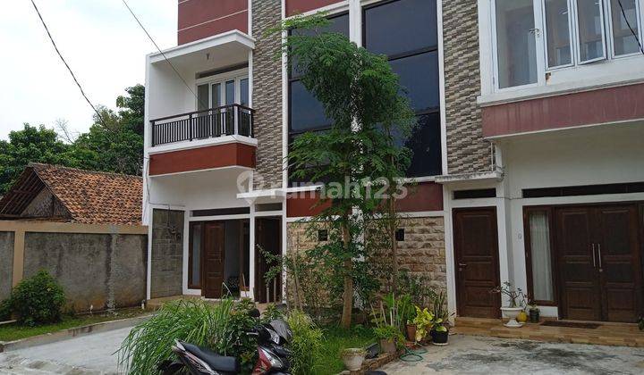 Rumah 2 Lantai Dekat Kota Wisata di Ciangsana, Bogor 1