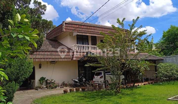 Rumah Bagus Lokasi Strategis Bebas Banjir SHM Jatiwaringin, Bekasi 1