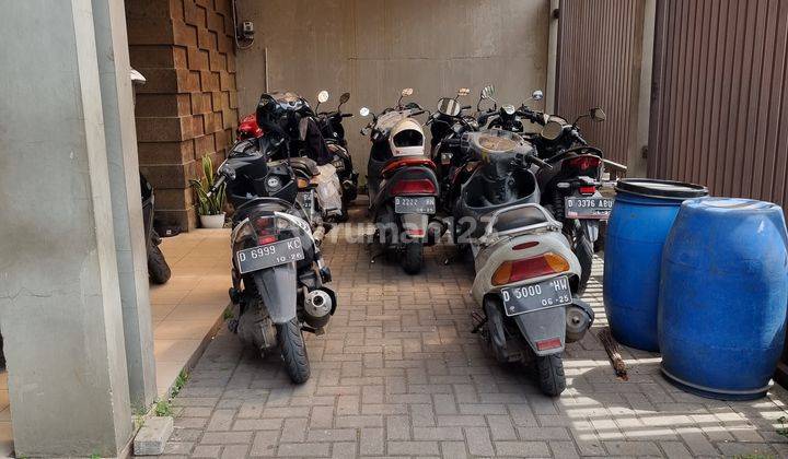 Gudang, pabrik, kantor di taman holis dijual 1