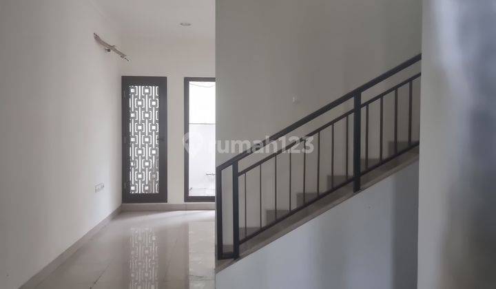 Rumah minimalis baru di summarecon bandung dijual 2