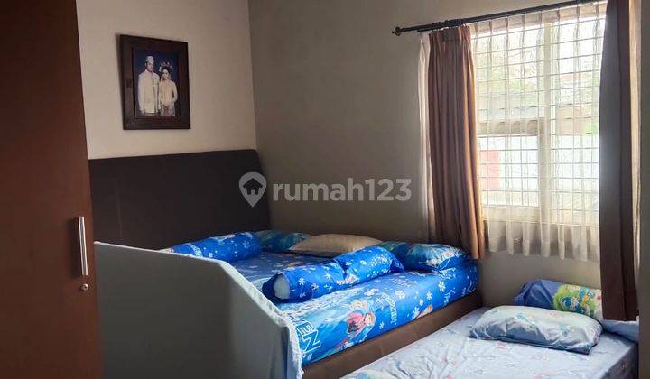 Rumah minimalis di cipedes di jual cepat 2