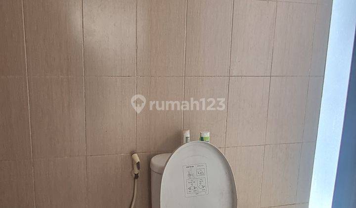 Ruko di jalan utama moh.toha disewakan 4