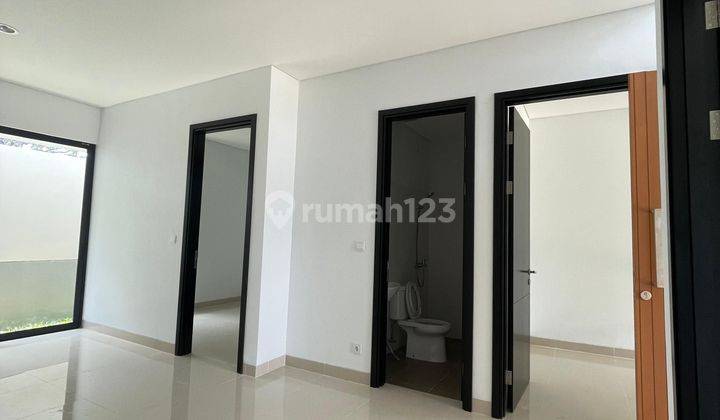 Rumah minimalis baru di podomoro  dijual cepat 2