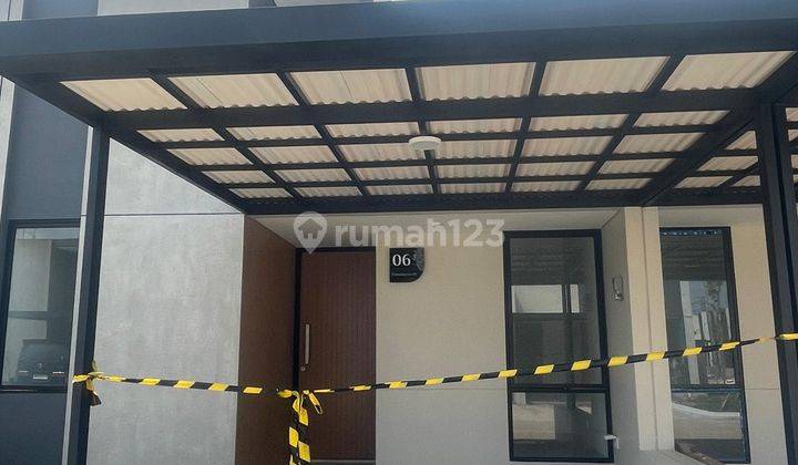 Rumah minimalis baru di podomoro  dijual cepat 1