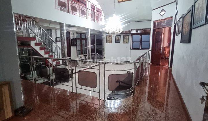 Rumah di sayap ramdan bandung  disewakan untuk kantor 1