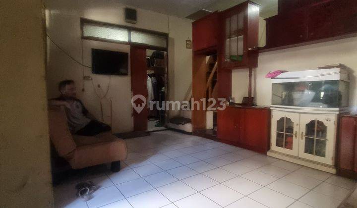 Rumah kawasan kost2an di taman sari bandung dijual hitung tanah 1