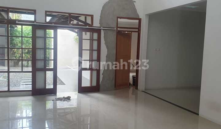 Rumah, Tempat Usaha, Gudang, Kantor di Holis Dekat Tol Strategis Dijual Cepat 2