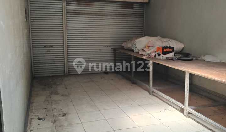 House, Warehouse, Factory. Strategic and Safe Business Area for Rent. House, Warehouse, Factory. Strategic and Safe Business Area for Rent.