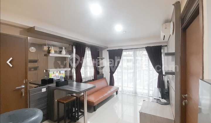 For Rent Ready-to-Use Apartment at Gateway Pasteur with Swimming Pool View and All Available Facilities
