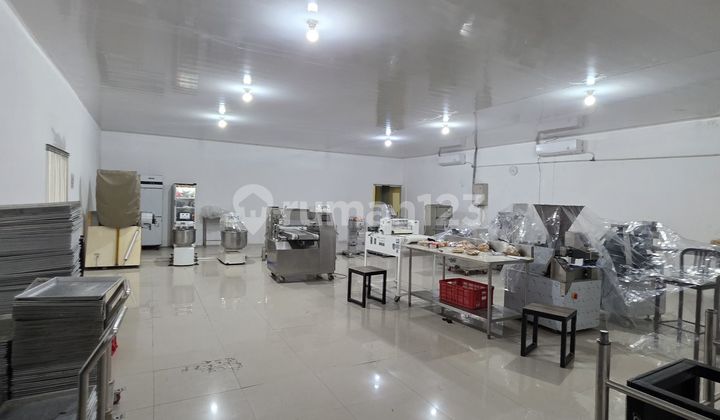 Gudang Daerah Kopo, Siap Pakai, Sangat Aman, Dilengkapi Lift Barang Dekat Tol Kopo Dijual Cepat Gudang Daerah Kopo, Siap Pakai, Sangat Aman, Dilengkapi Lift Barang Dekat Tol Kopo Dijual Cepat